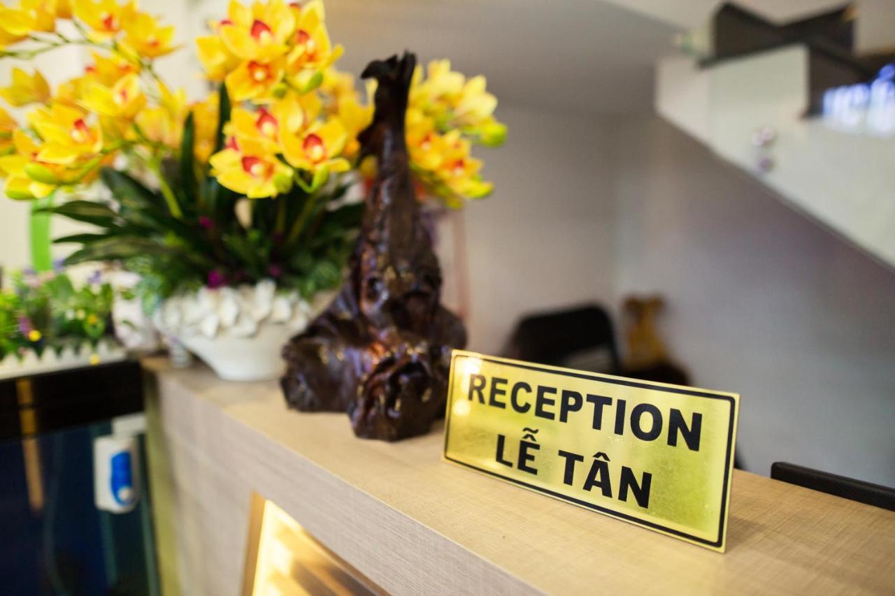 Hoa Cat Hotel Quy Nhon Exterior photo
